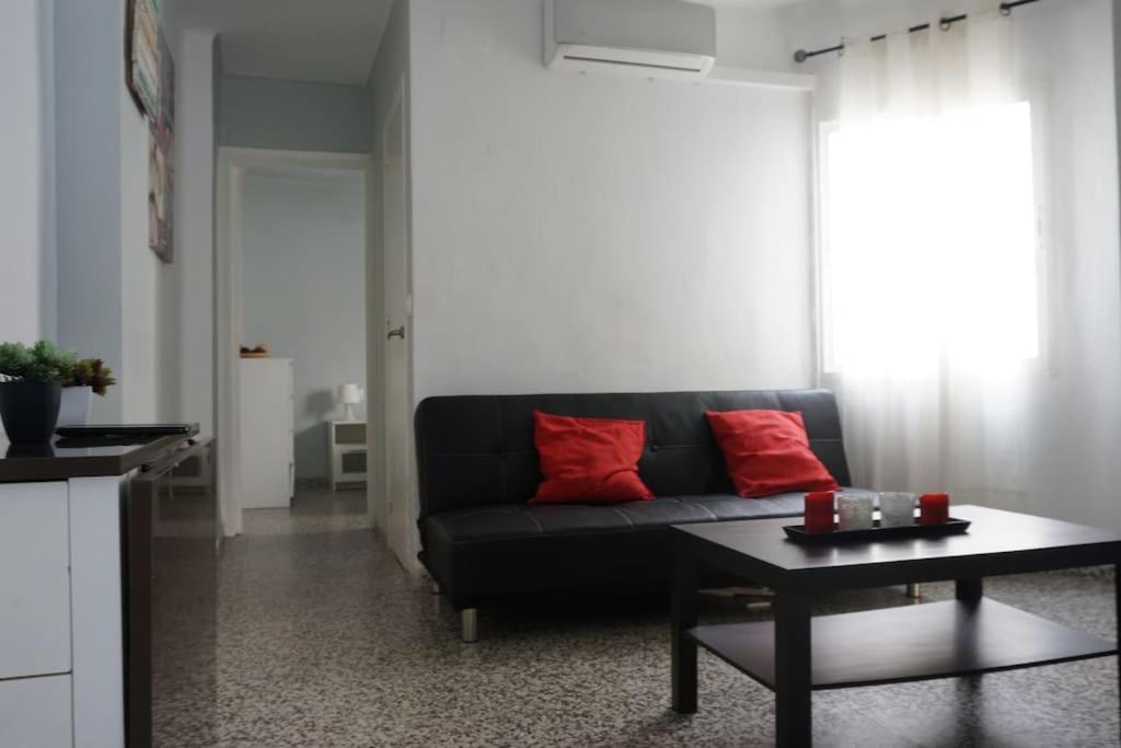 Malaga Center Apartment ภายนอก รูปภาพ