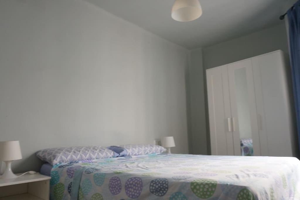 Malaga Center Apartment ภายนอก รูปภาพ