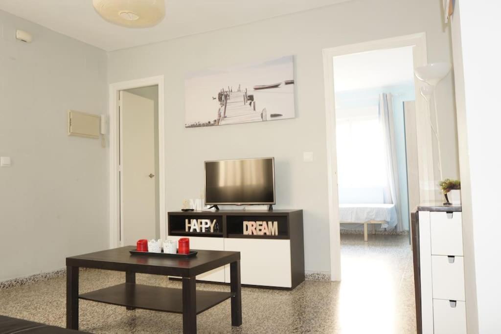 Malaga Center Apartment ภายนอก รูปภาพ